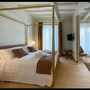  Affittacamere Palazzo Essenza Italia